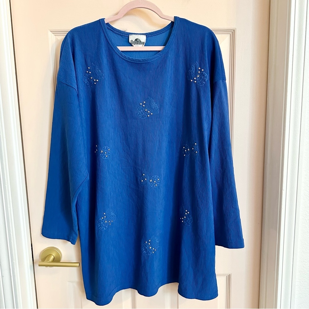 Blue vintage superline top
